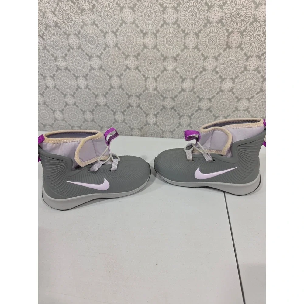 Nike Toddler‎ 7C Boots Gray Purple Swoosh Logo Lace Up Hook&Loop Ankle Booties